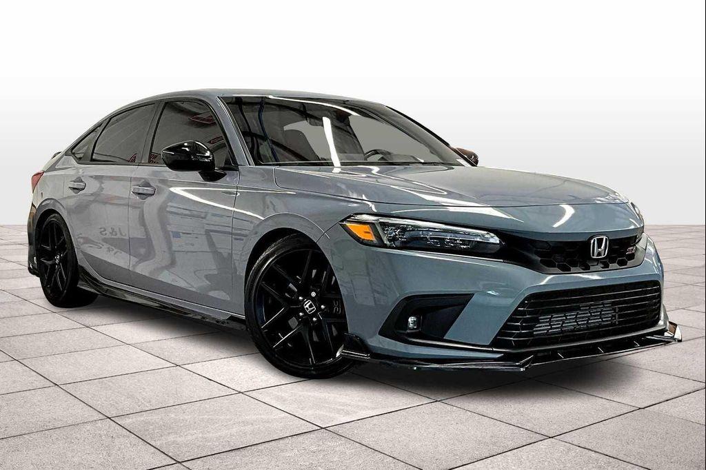 used 2022 Honda Civic Si car, priced at $28,728