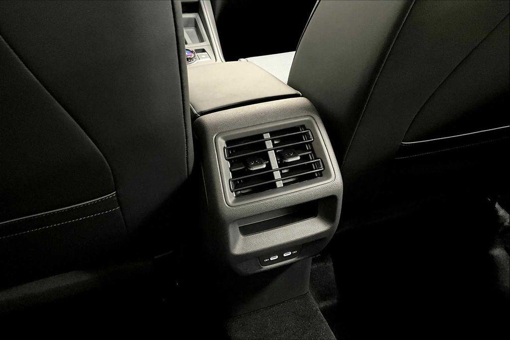 new 2025 Volkswagen Tiguan car, priced at $34,126
