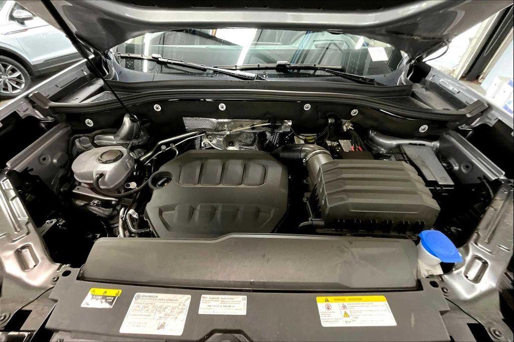 used 2025 Volkswagen Atlas car, priced at $48,489