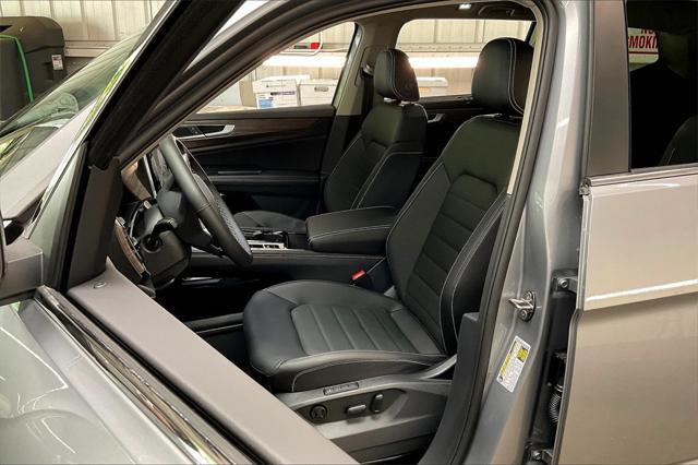 new 2025 Volkswagen Atlas car, priced at $51,934