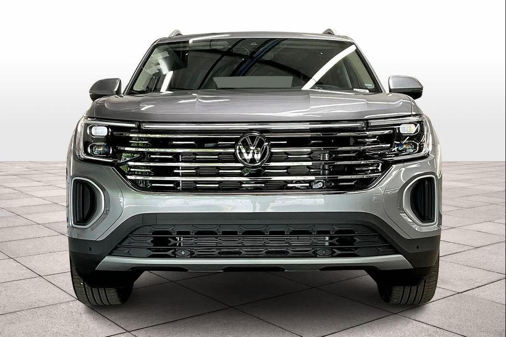 new 2025 Volkswagen Atlas car, priced at $51,934