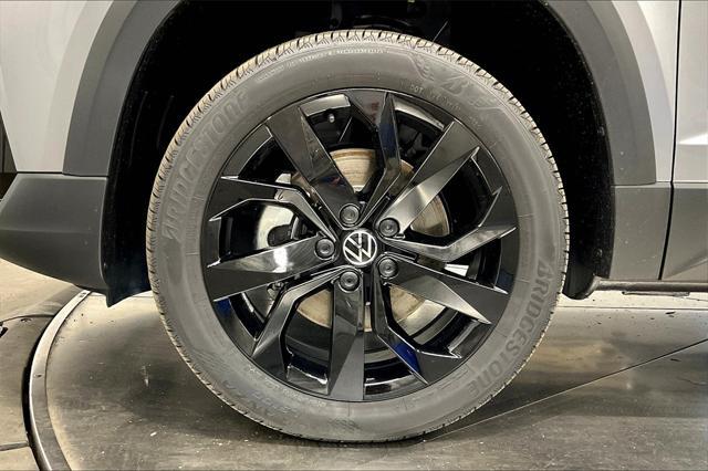 new 2024 Volkswagen Taos car, priced at $31,149