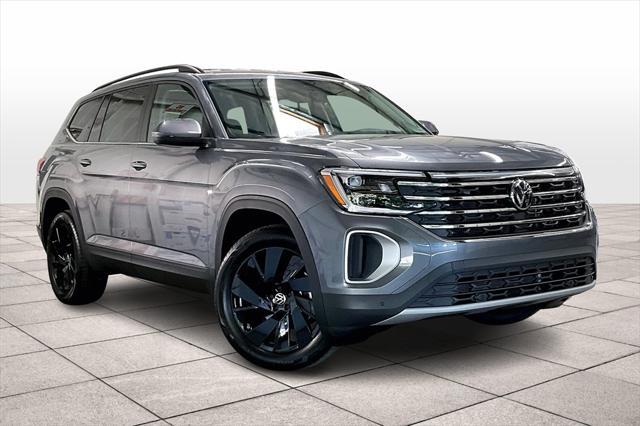 new 2025 Volkswagen Atlas car, priced at $47,087