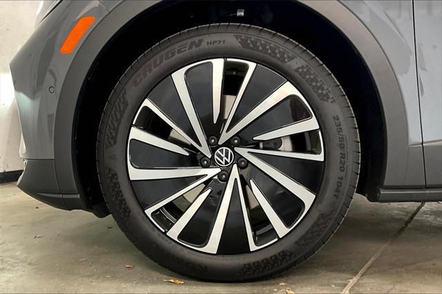 new 2024 Volkswagen ID.4 car, priced at $46,943