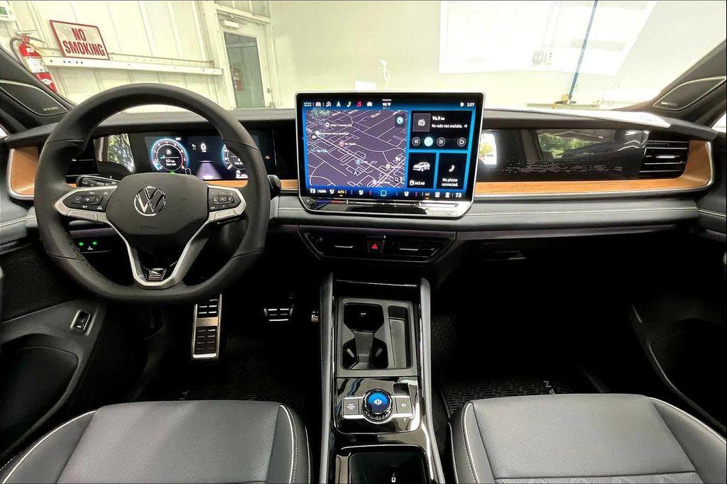 new 2025 Volkswagen Tiguan car, priced at $42,741