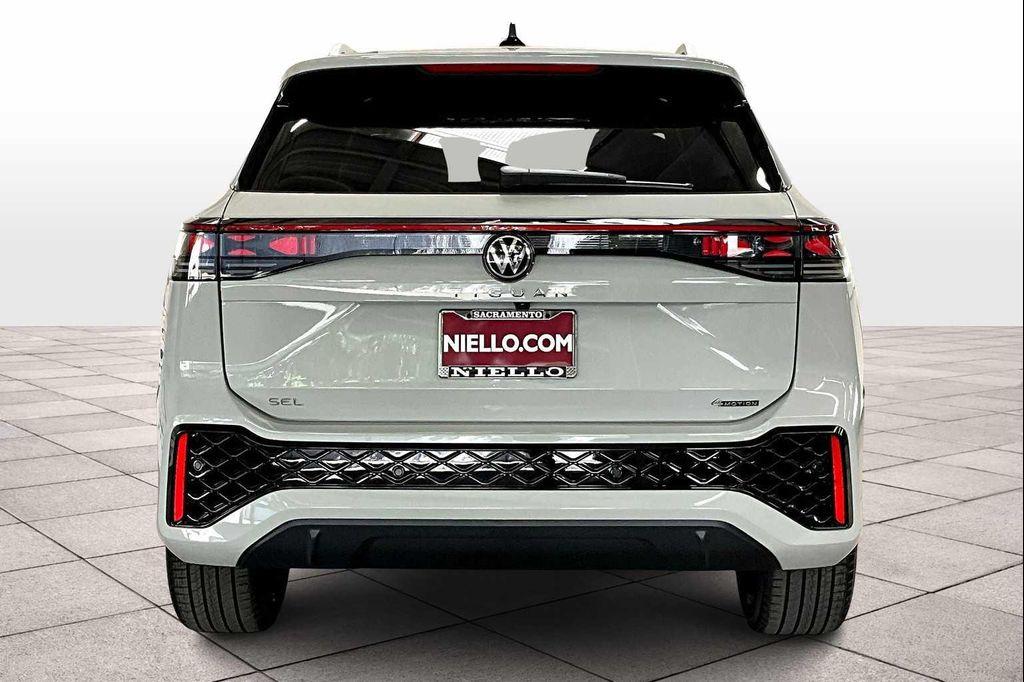 new 2025 Volkswagen Tiguan car, priced at $42,741