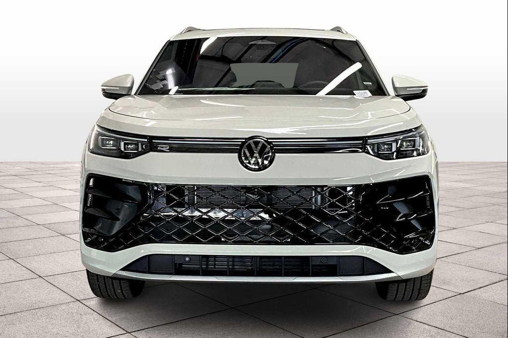new 2025 Volkswagen Tiguan car, priced at $42,741