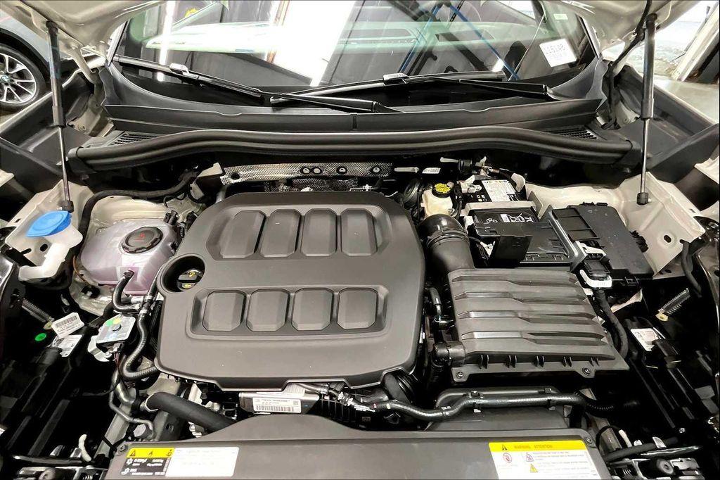 new 2025 Volkswagen Tiguan car, priced at $42,741