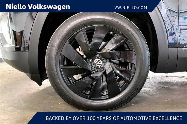 used 2024 Volkswagen Atlas car, priced at $37,139