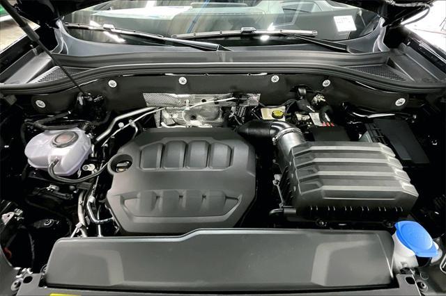 new 2025 Volkswagen Atlas car, priced at $56,939
