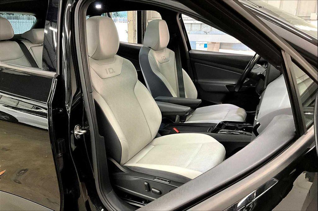 used 2022 Volkswagen ID.4 car, priced at $23,995
