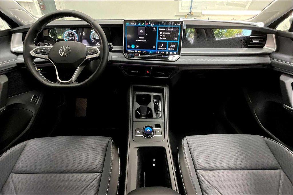 new 2025 Volkswagen Tiguan car, priced at $36,826
