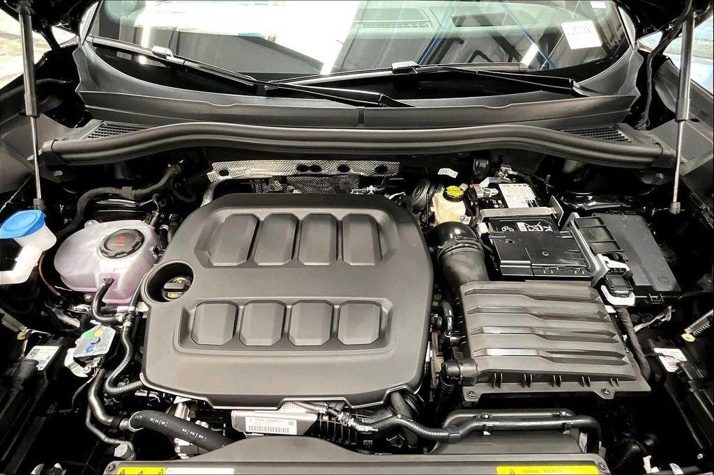 new 2025 Volkswagen Tiguan car, priced at $39,709