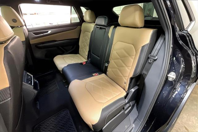 new 2025 Volkswagen Atlas Cross Sport car, priced at $47,451
