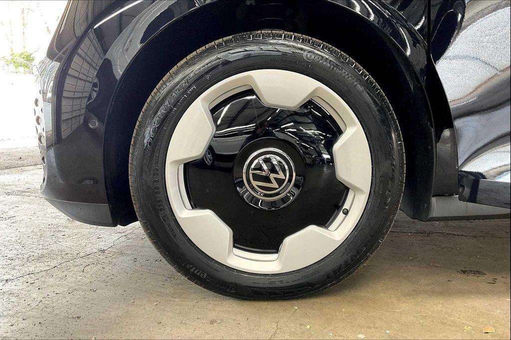 new 2025 Volkswagen ID. Buzz car, priced at $62,305