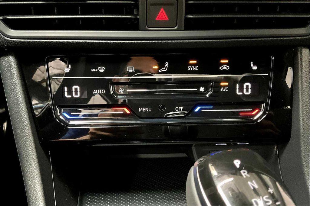 new 2025 Volkswagen Jetta car, priced at $25,796