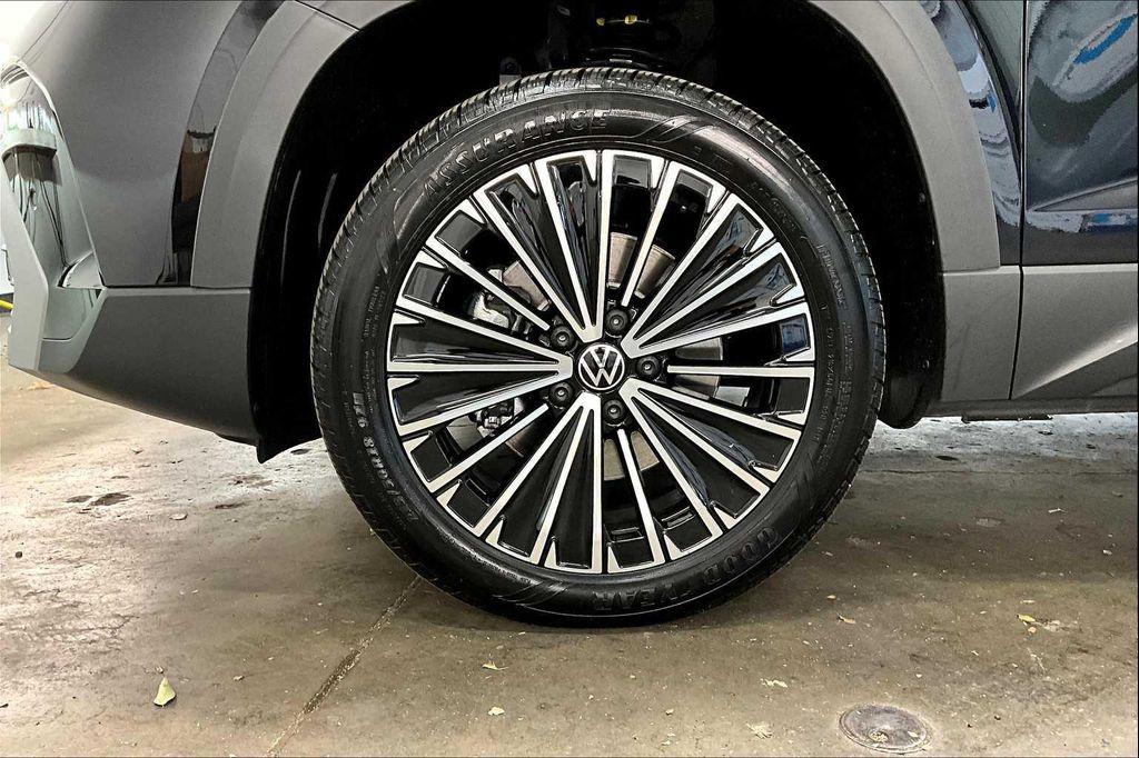 new 2025 Volkswagen Taos car, priced at $29,888