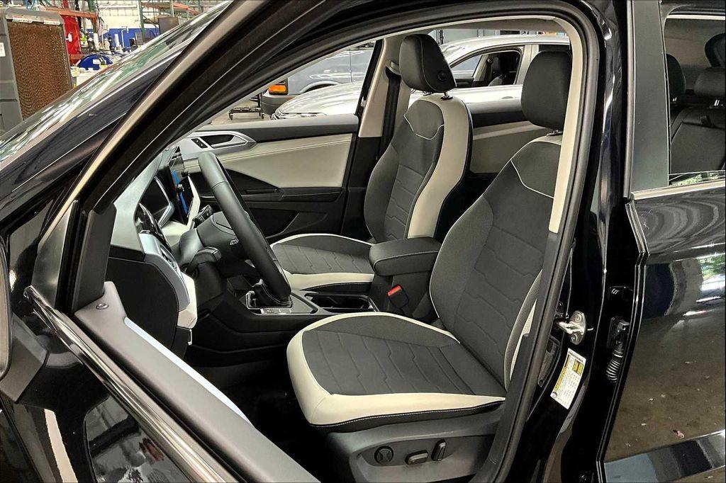 new 2025 Volkswagen Taos car, priced at $29,888