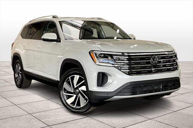 new 2025 Volkswagen Atlas car, priced at $51,694