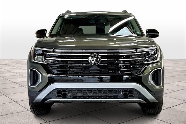 new 2025 Volkswagen Atlas car, priced at $50,161