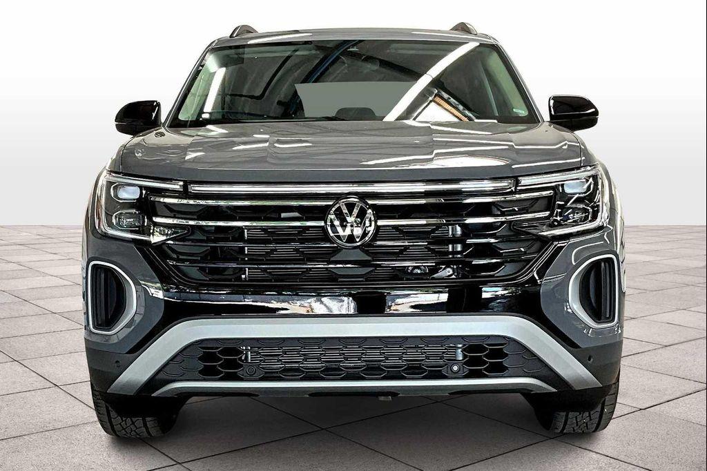 new 2025 Volkswagen Atlas car, priced at $49,514
