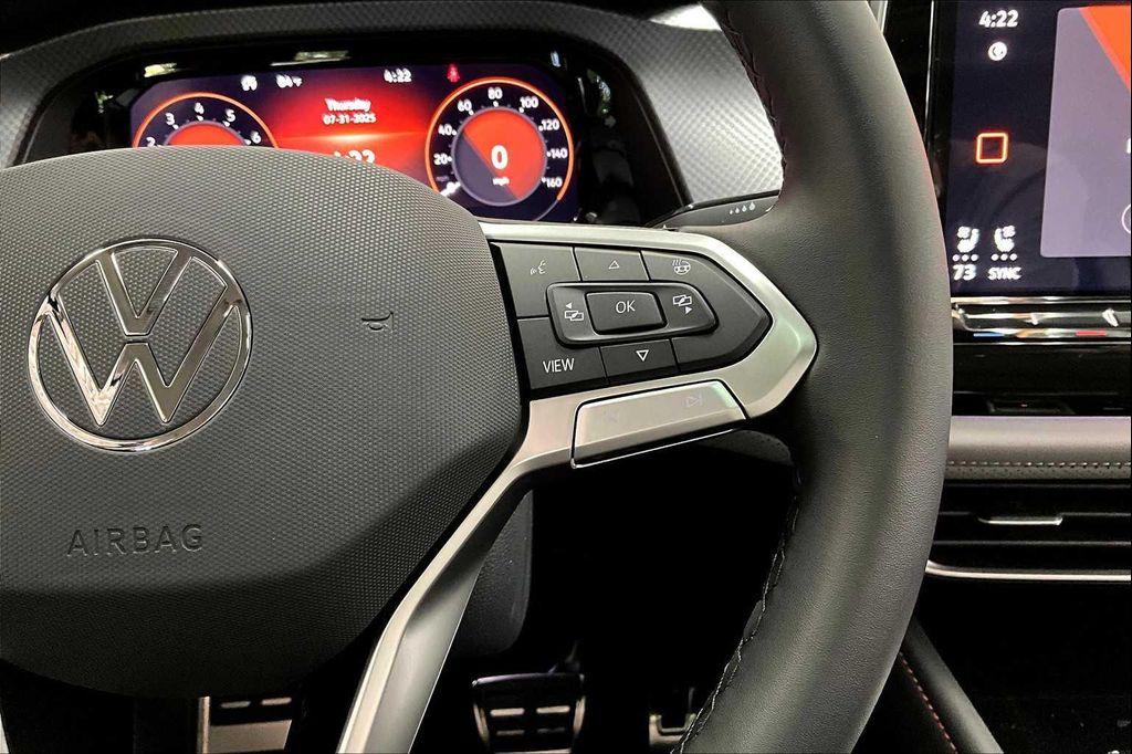 new 2025 Volkswagen Atlas car, priced at $49,514