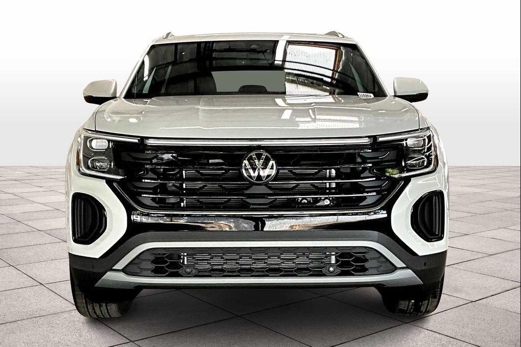 new 2026 Volkswagen Atlas Cross Sport car, priced at $52,325