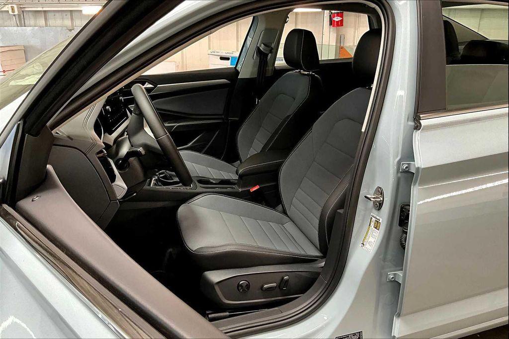 new 2025 Volkswagen Jetta car, priced at $28,174