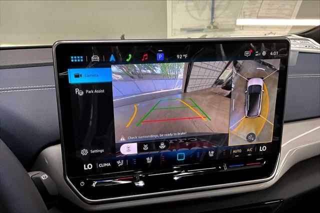 new 2025 Volkswagen ID.4 car, priced at $60,236