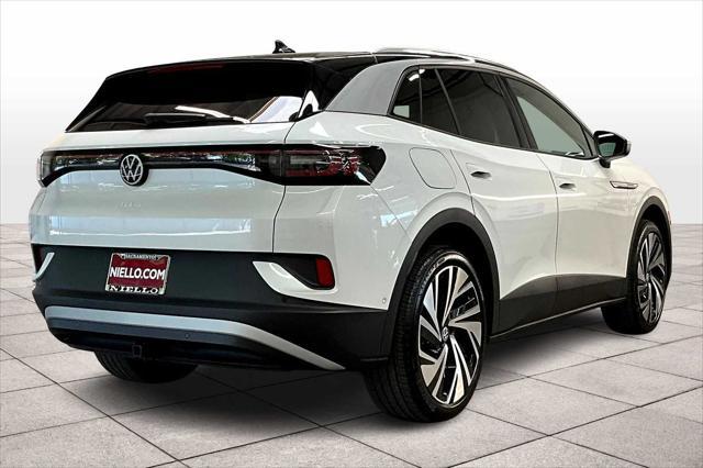 new 2025 Volkswagen ID.4 car, priced at $60,236