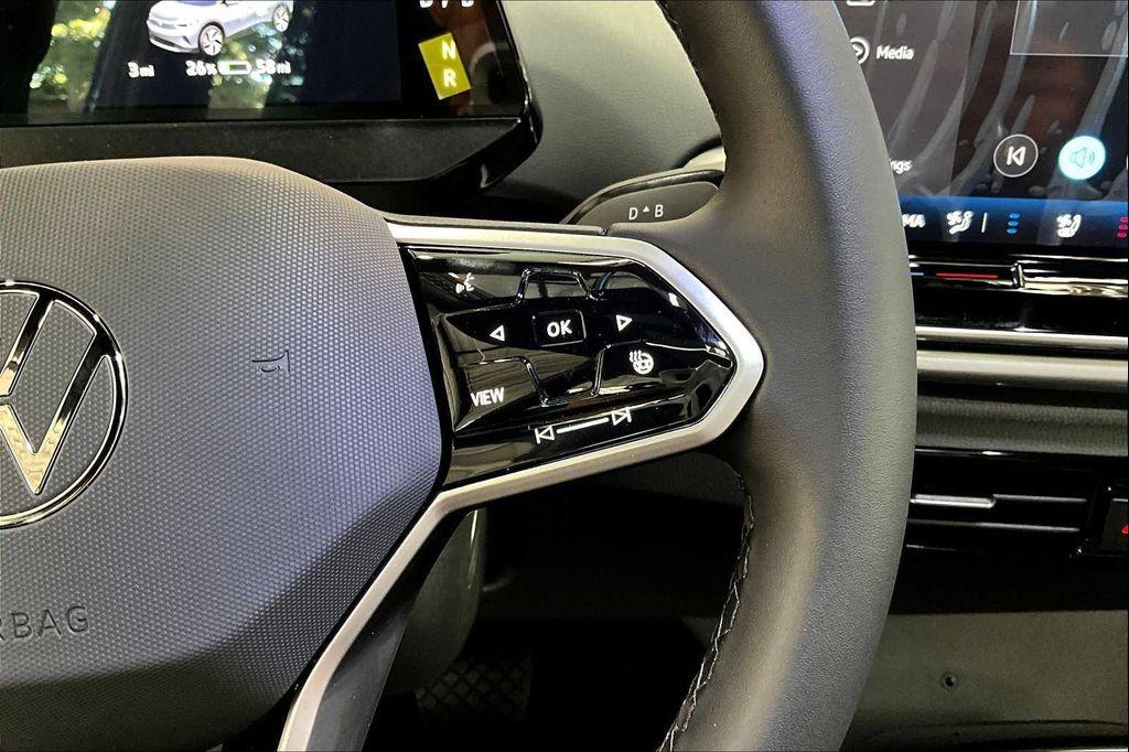 new 2025 Volkswagen ID.4 car, priced at $59,781