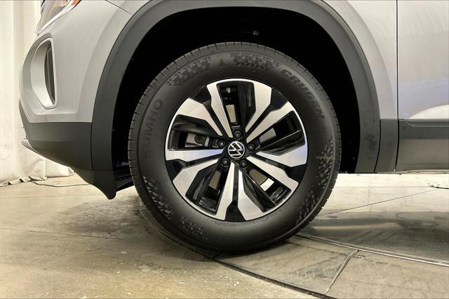 new 2024 Volkswagen Atlas car, priced at $40,511