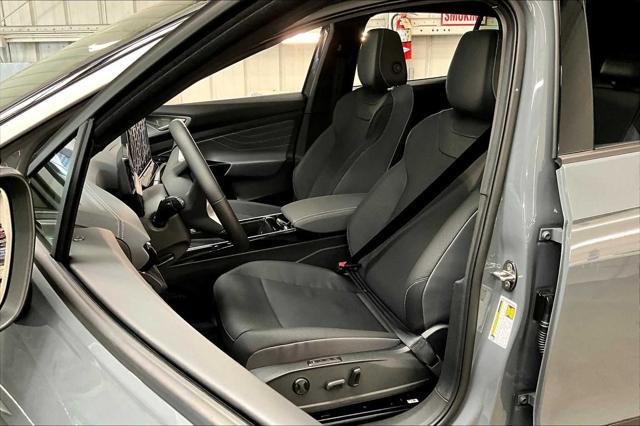 new 2025 Volkswagen ID.4 car, priced at $59,781