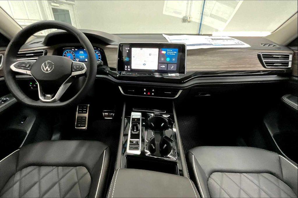 new 2026 Volkswagen Atlas car, priced at $57,804
