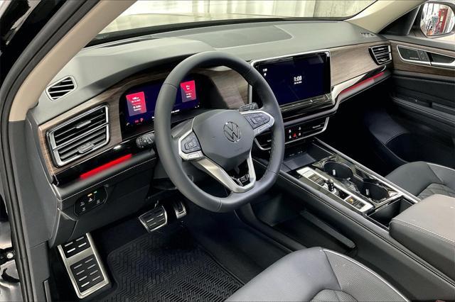 new 2024 Volkswagen Atlas car, priced at $56,444