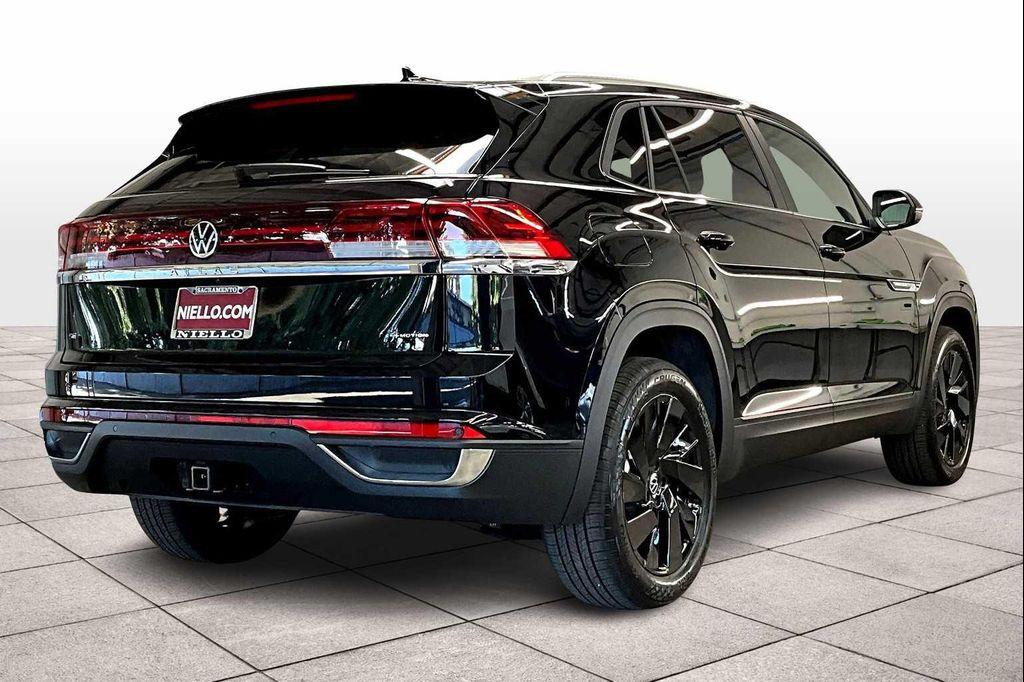 new 2025 Volkswagen Atlas Cross Sport car, priced at $47,451