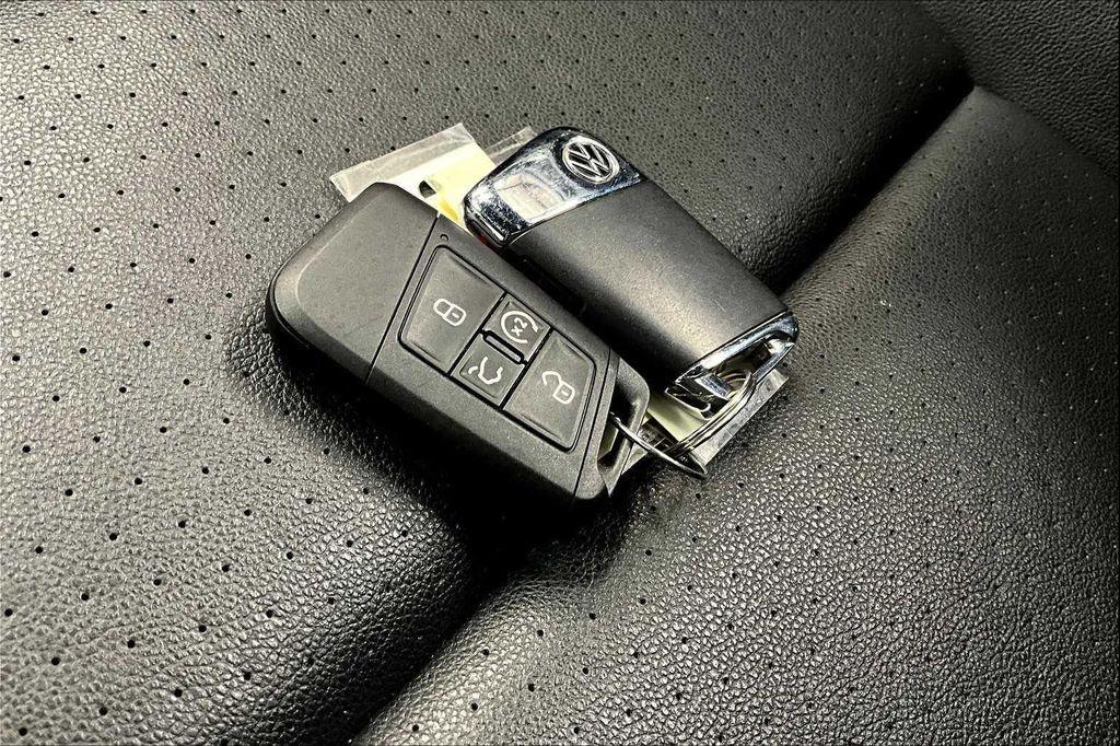 used 2022 Volkswagen Atlas Cross Sport car, priced at $28,334