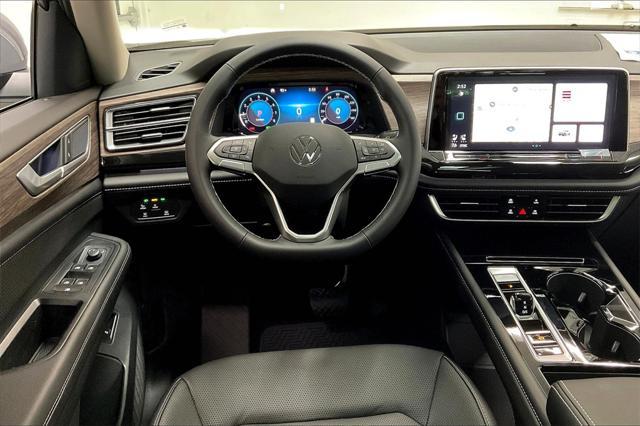 new 2025 Volkswagen Atlas car, priced at $51,289