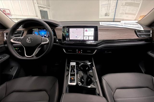 new 2025 Volkswagen Atlas car, priced at $51,289