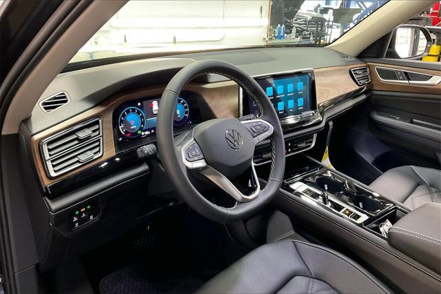 new 2025 Volkswagen Atlas car, priced at $48,752