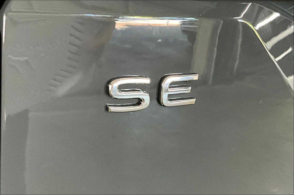 used 2025 Volkswagen Atlas car, priced at $43,572