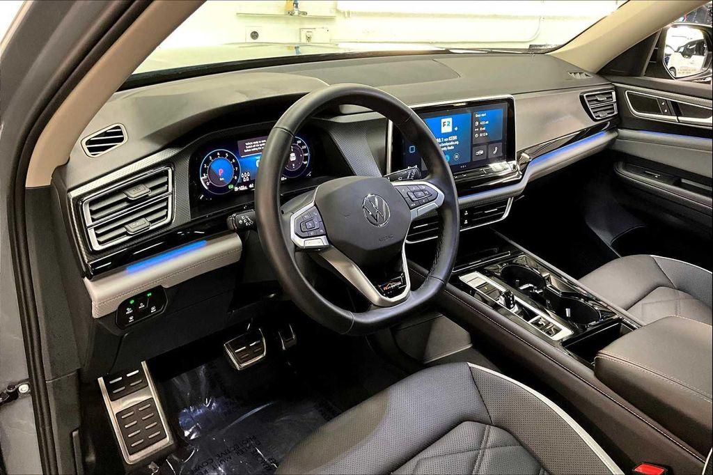 used 2025 Volkswagen Atlas car, priced at $43,572