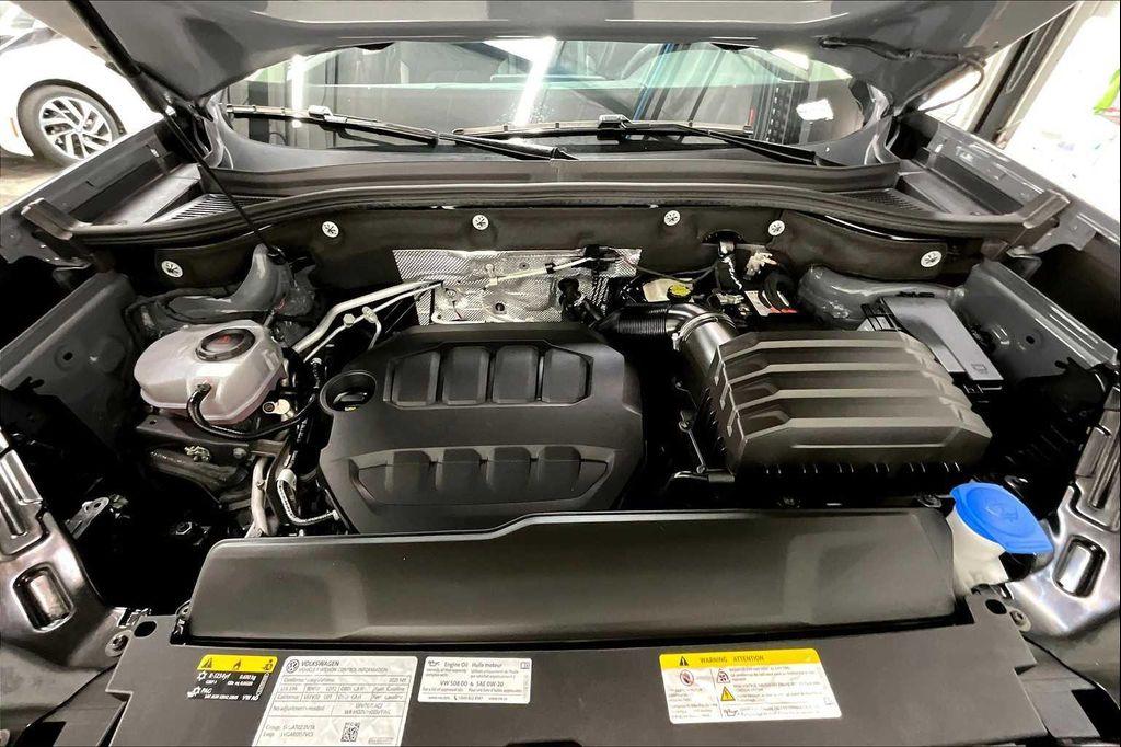 used 2025 Volkswagen Atlas car, priced at $43,572