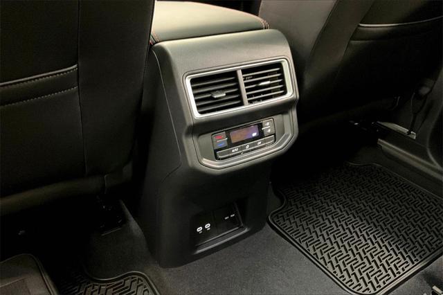 new 2025 Volkswagen Atlas car, priced at $49,754