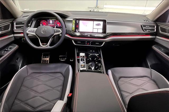 new 2025 Volkswagen Atlas car, priced at $49,754