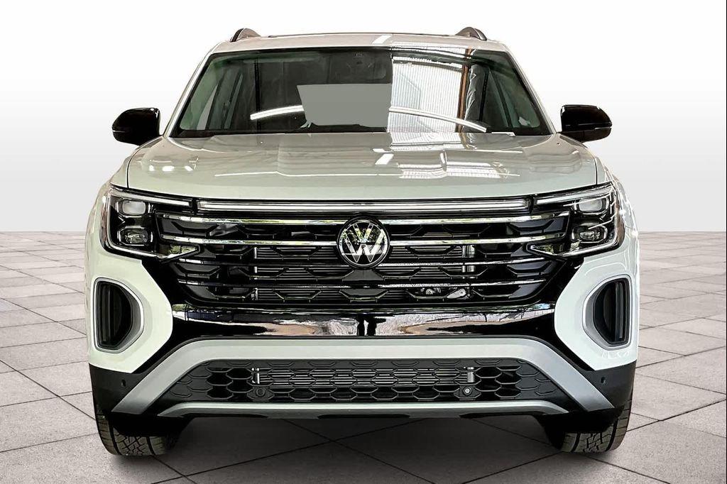 new 2025 Volkswagen Atlas car, priced at $49,754
