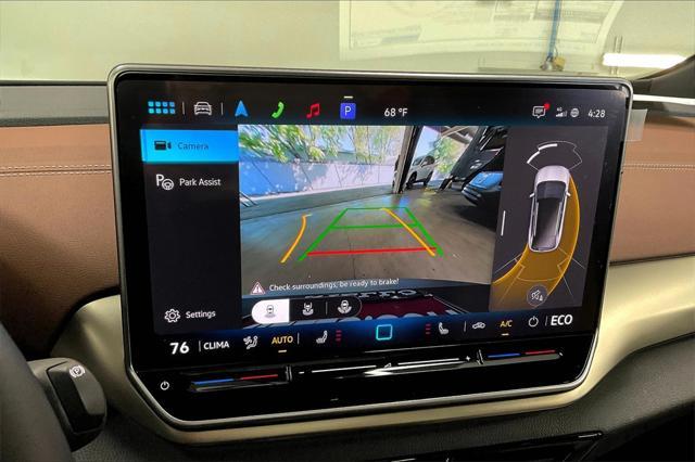 new 2025 Volkswagen ID.4 car, priced at $51,076