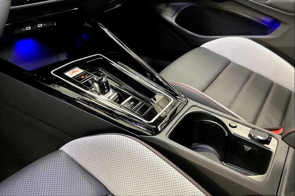 new 2025 Volkswagen Golf GTI car, priced at $40,823