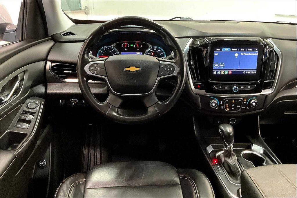 used 2021 Chevrolet Traverse car, priced at $24,995