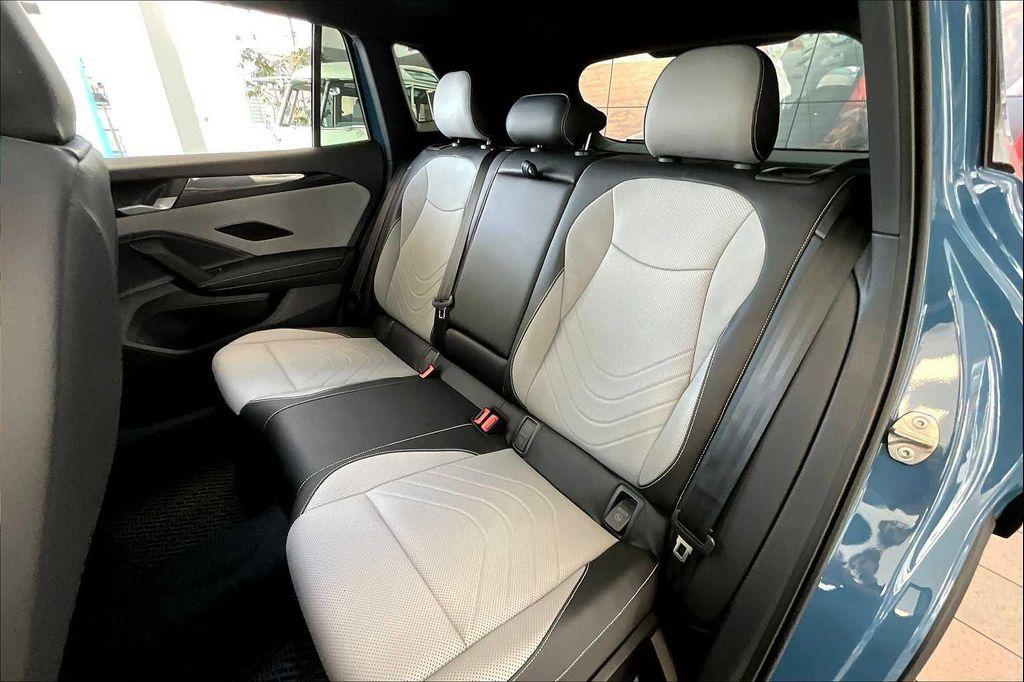 new 2025 Volkswagen Tiguan car, priced at $39,467